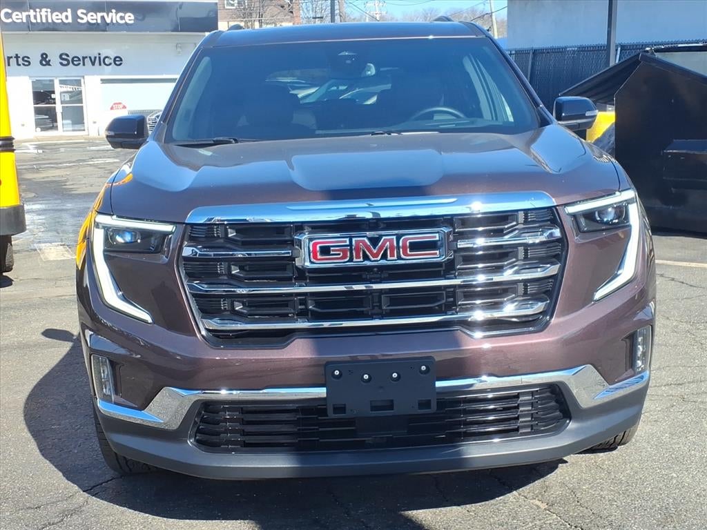 2024 GMC Acadia Elevation
