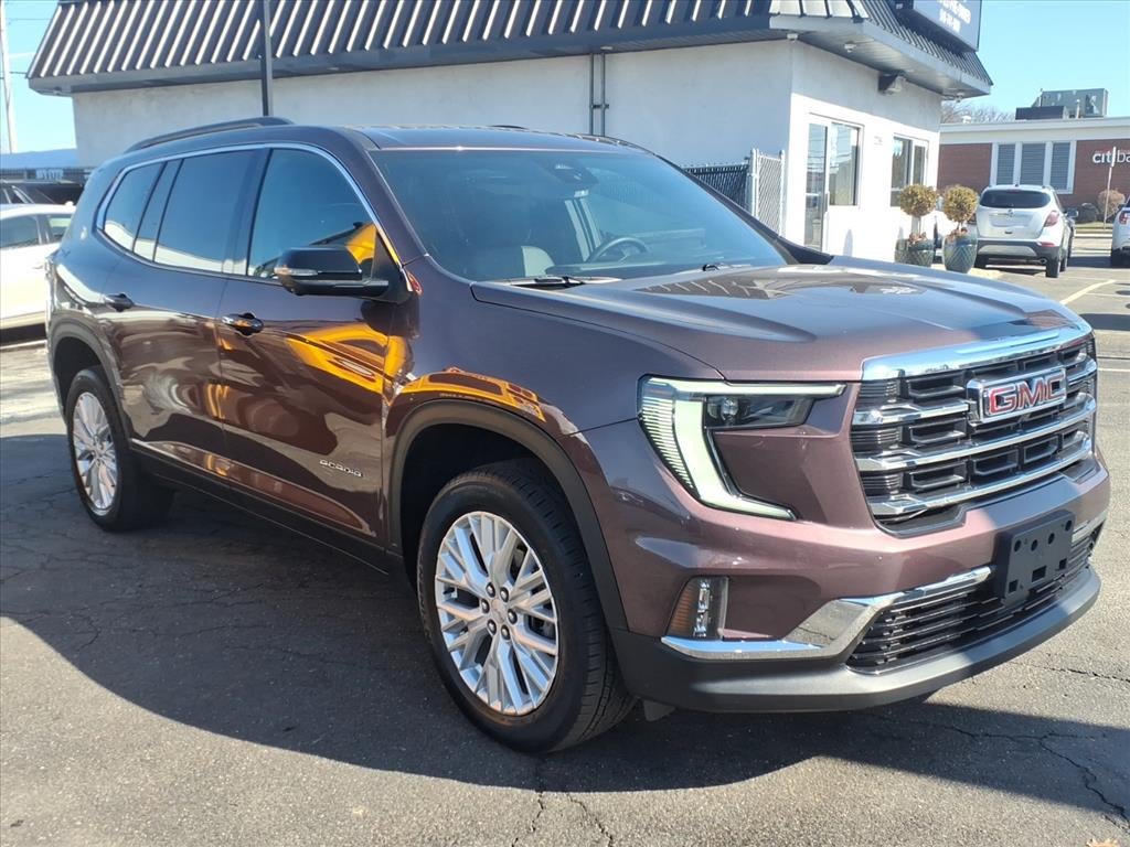 2024 GMC Acadia Elevation