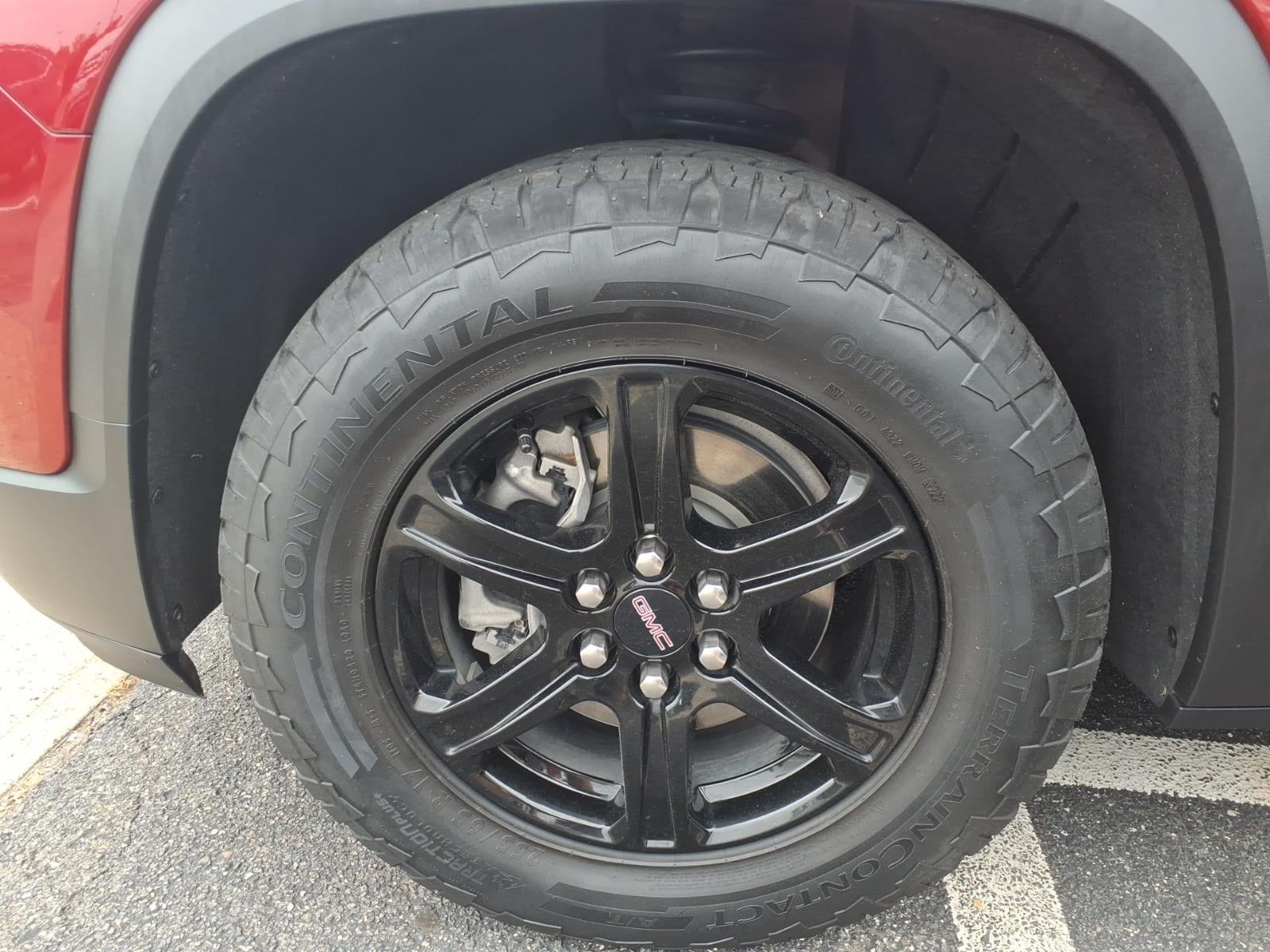 2023 GMC Acadia AT4