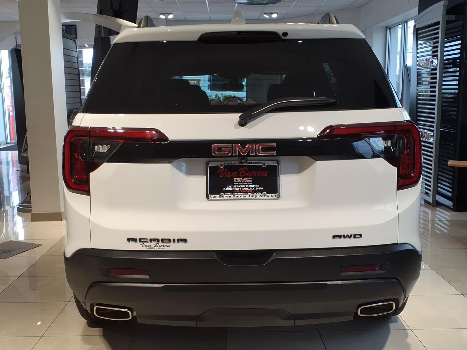 2023 GMC Acadia SLE