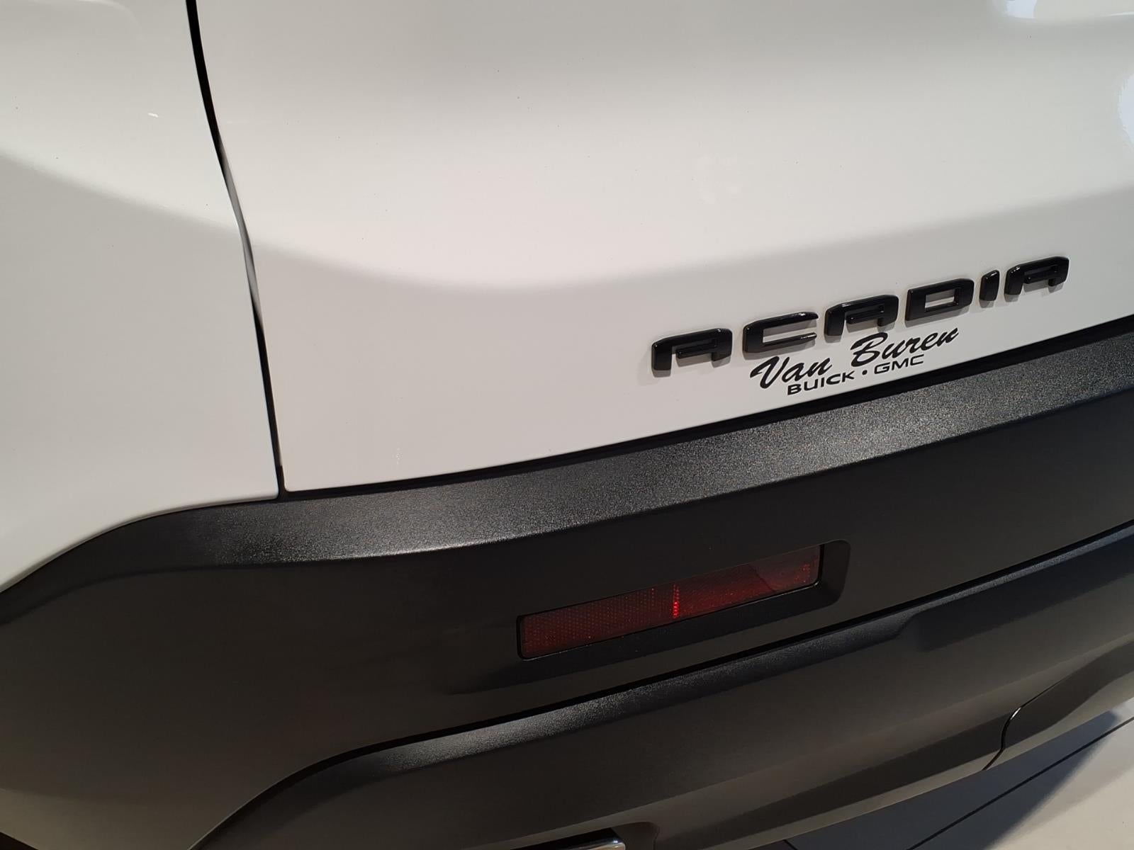 2023 GMC Acadia SLE