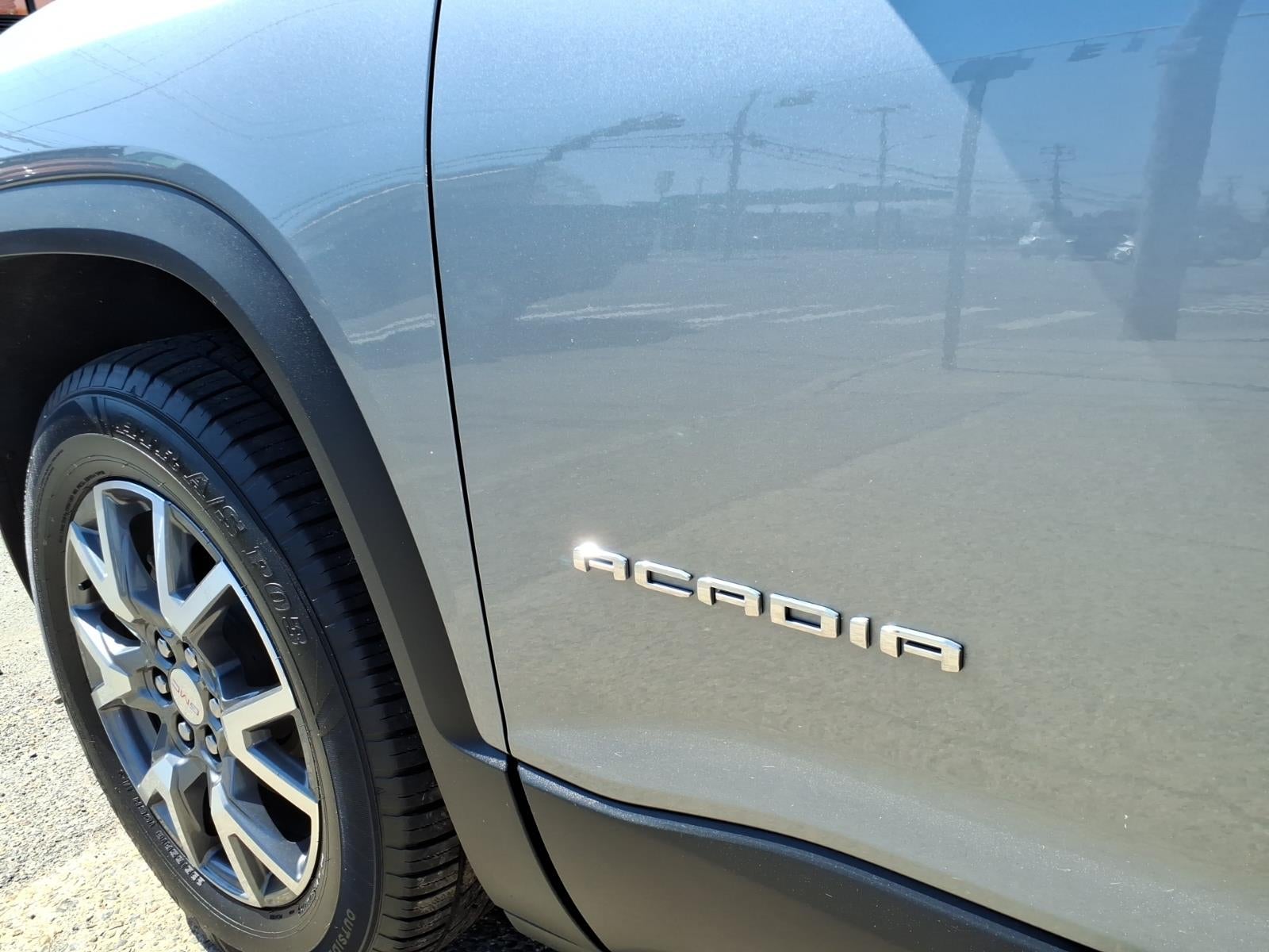 2023 GMC Acadia SLT