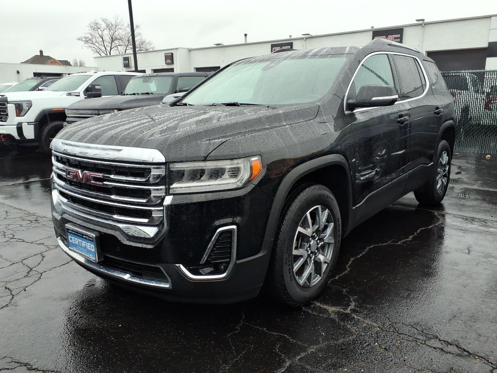 2023 GMC Acadia SLT
