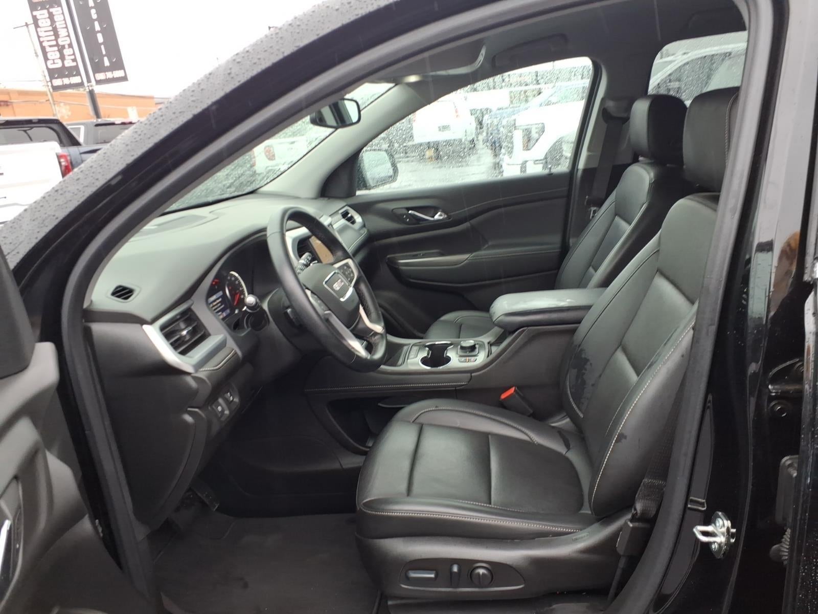 2023 GMC Acadia SLT