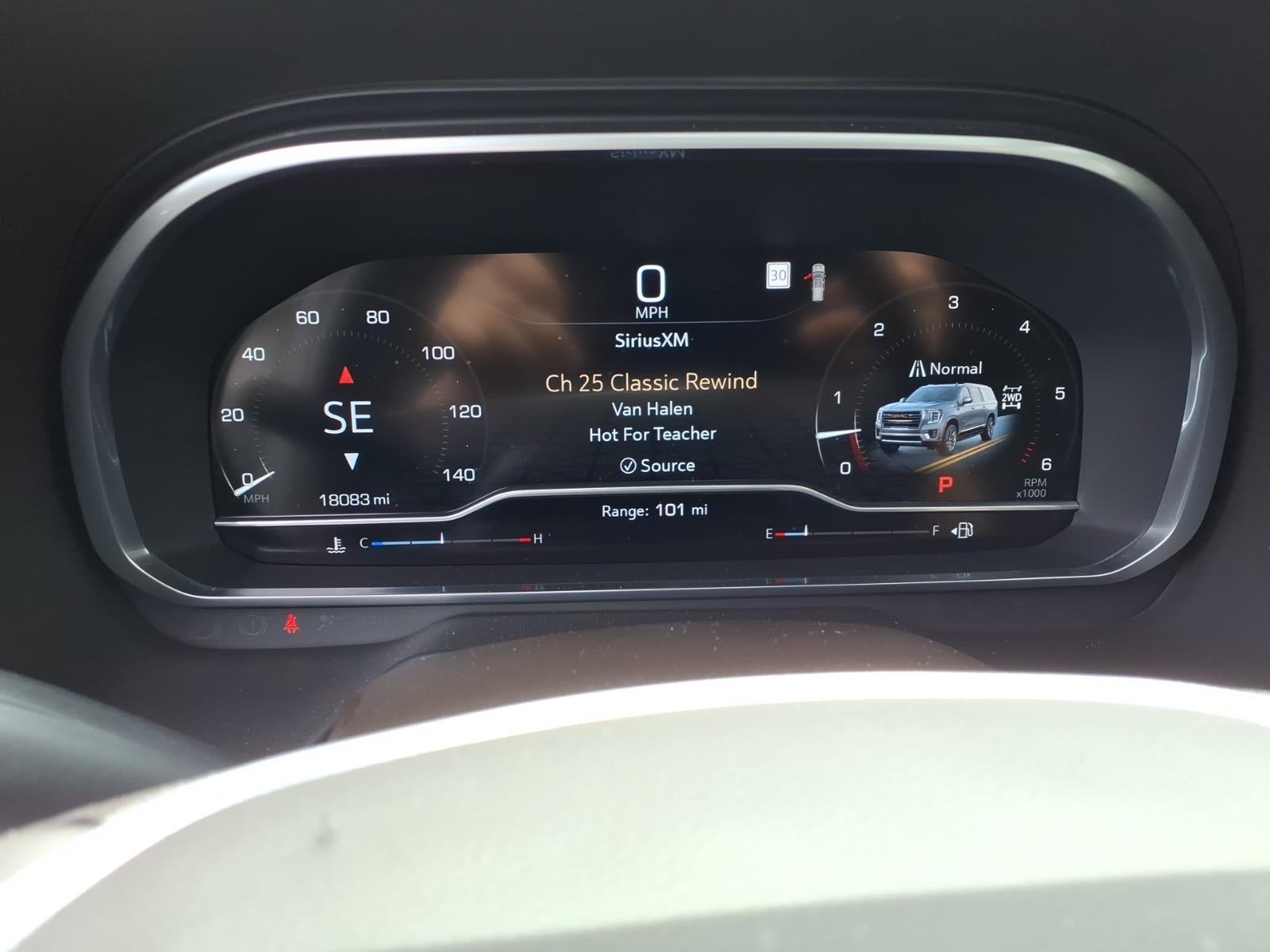 2023 GMC Yukon SLT