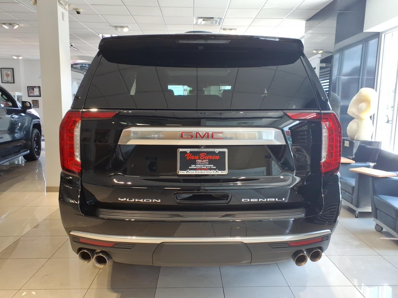 2023 GMC Yukon Denali