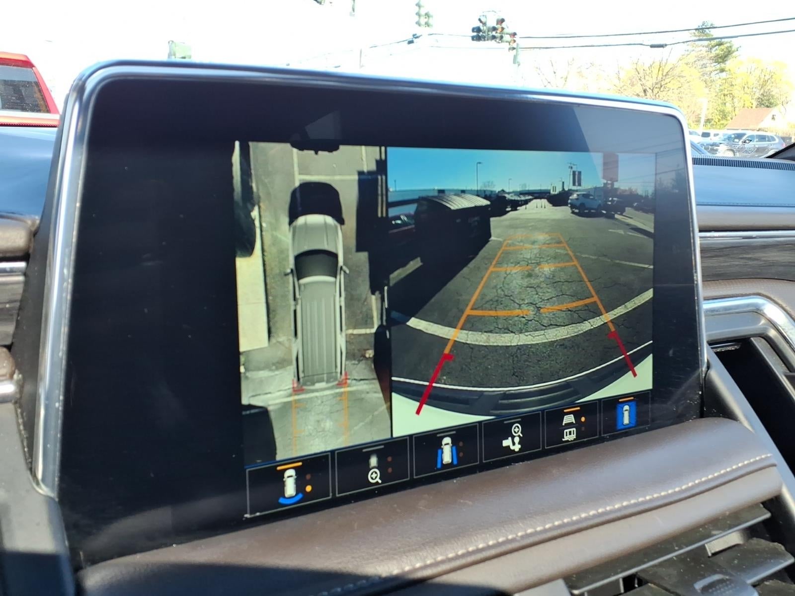 2023 GMC Yukon XL SLT