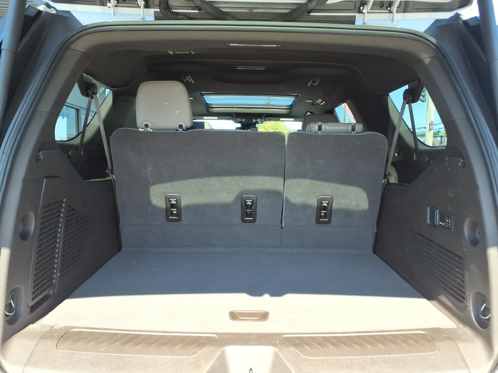 2023 GMC Yukon XL SLT