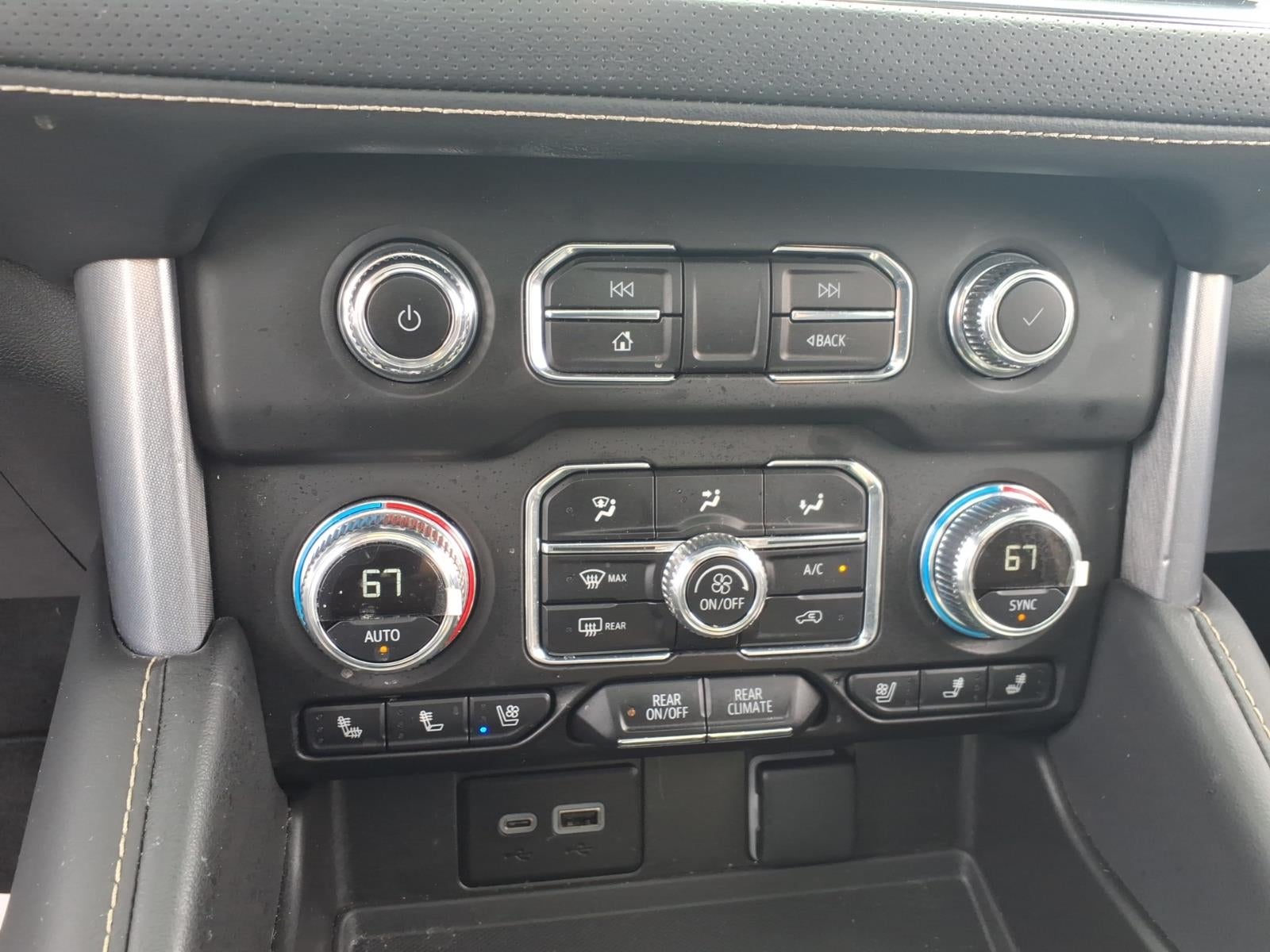 2024 GMC Yukon XL SLT