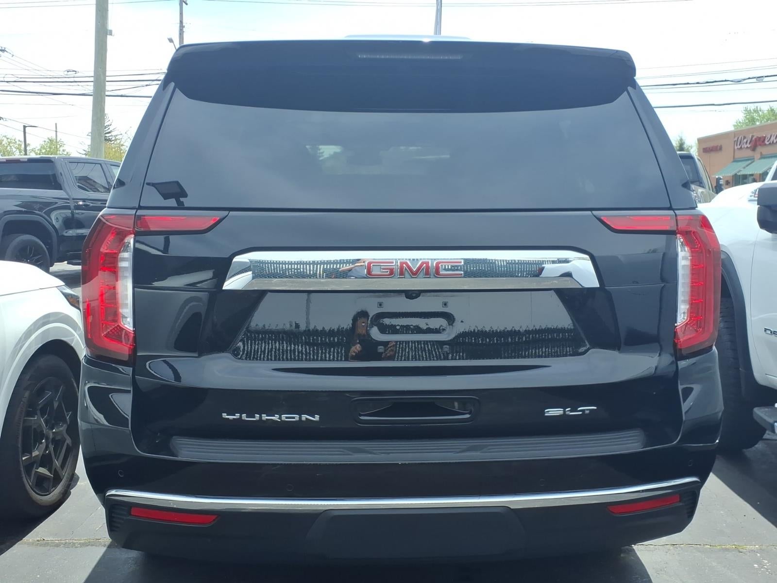 2024 GMC Yukon XL SLT