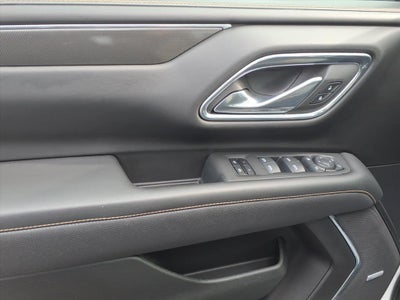 2023 GMC Yukon XL AT4