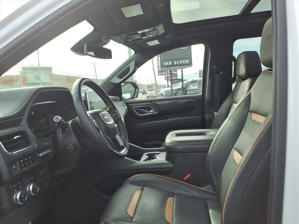 2023 GMC Yukon XL AT4