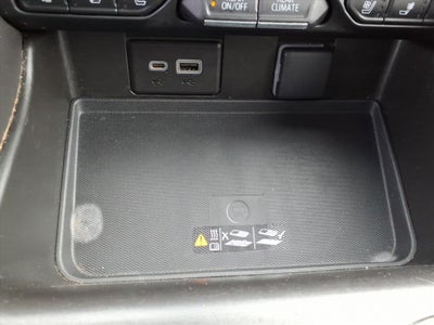 2023 GMC Yukon XL AT4