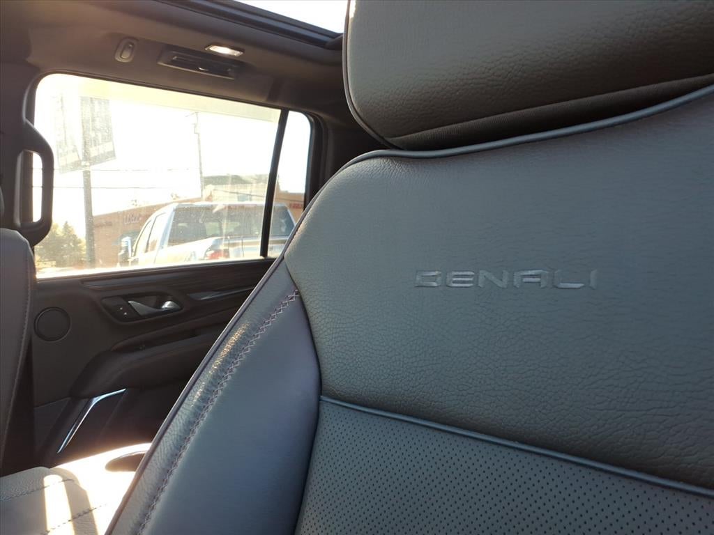 2024 GMC Yukon XL Denali