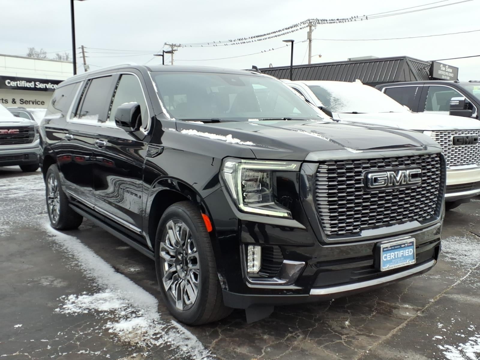 2023 GMC Yukon XL Denali Ultimate