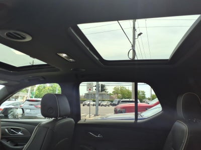 2023 Chevrolet Traverse Premier