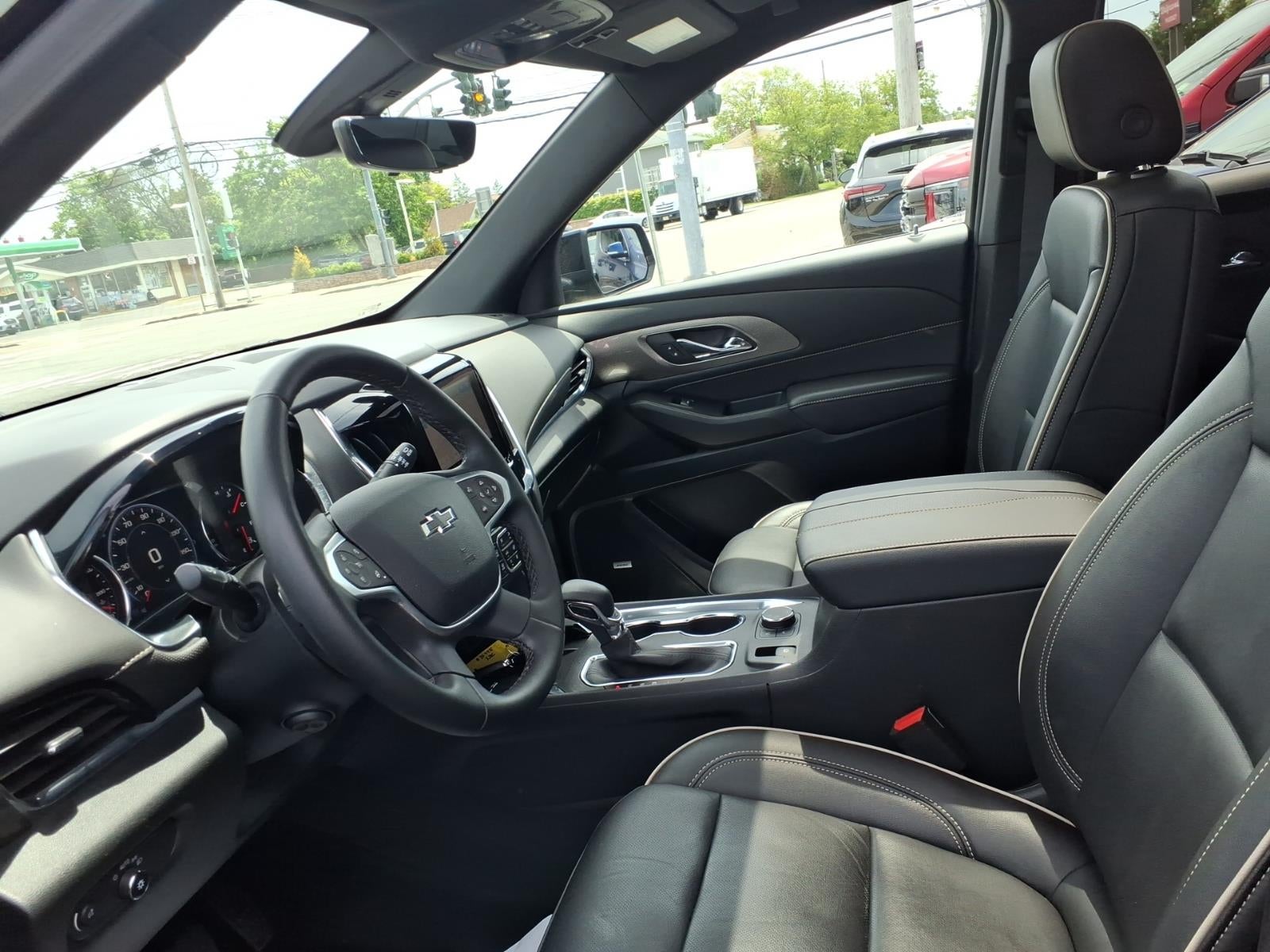 2023 Chevrolet Traverse Premier