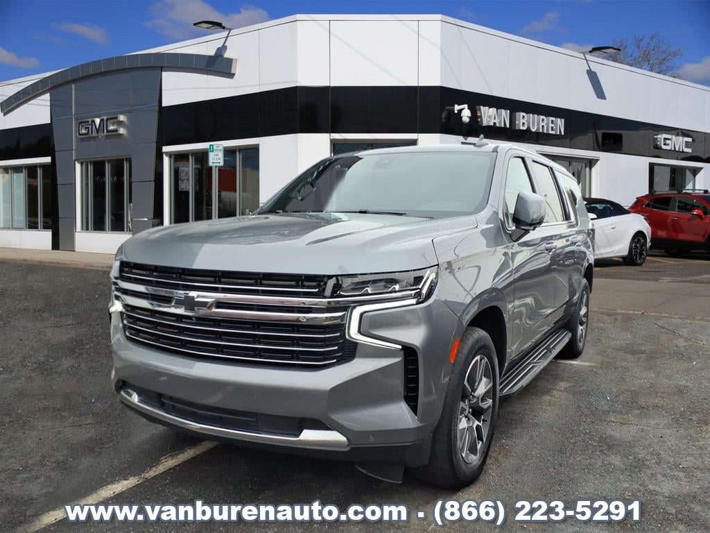 2022 Chevrolet Suburban LT