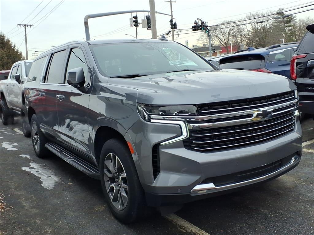 2022 Chevrolet Suburban LT