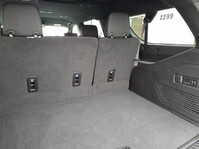 2022 Chevrolet Suburban LT