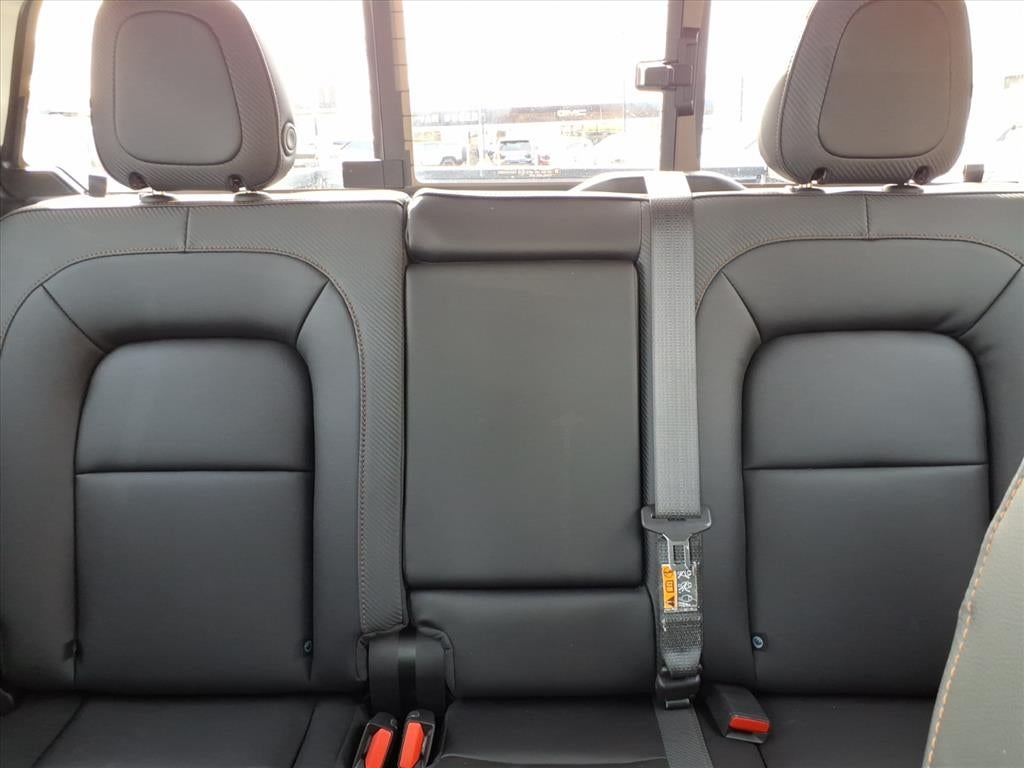 2022 GMC Canyon AT4 - Leather