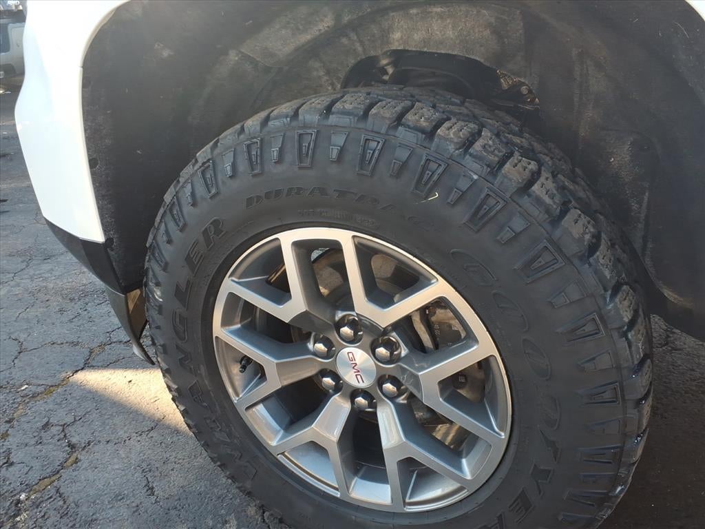 2022 GMC Canyon AT4 - Leather