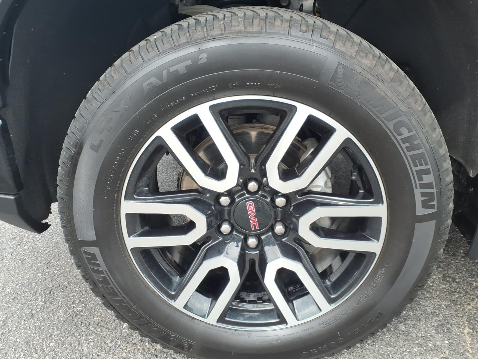 2023 GMC Sierra 1500 AT4