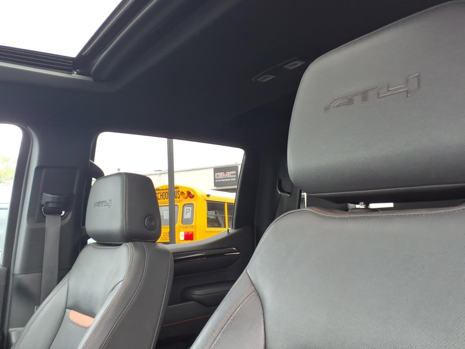 2023 GMC Sierra 1500 AT4