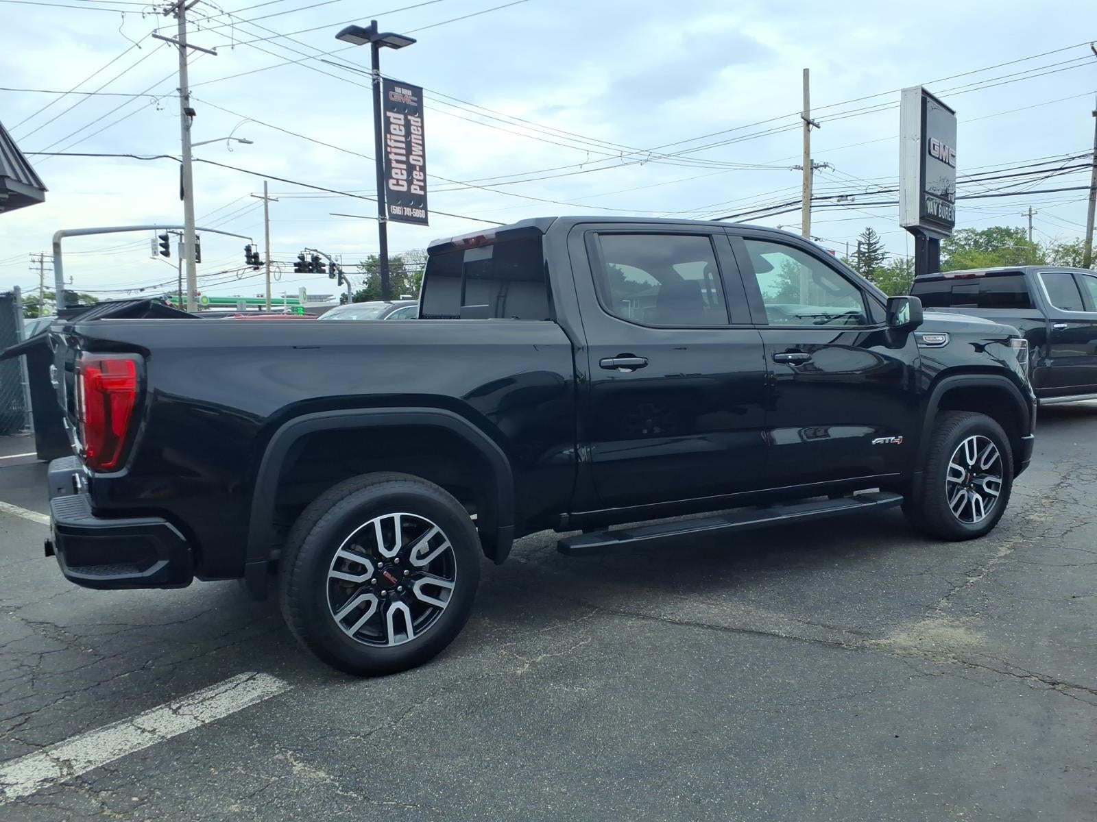 2023 GMC Sierra 1500 AT4
