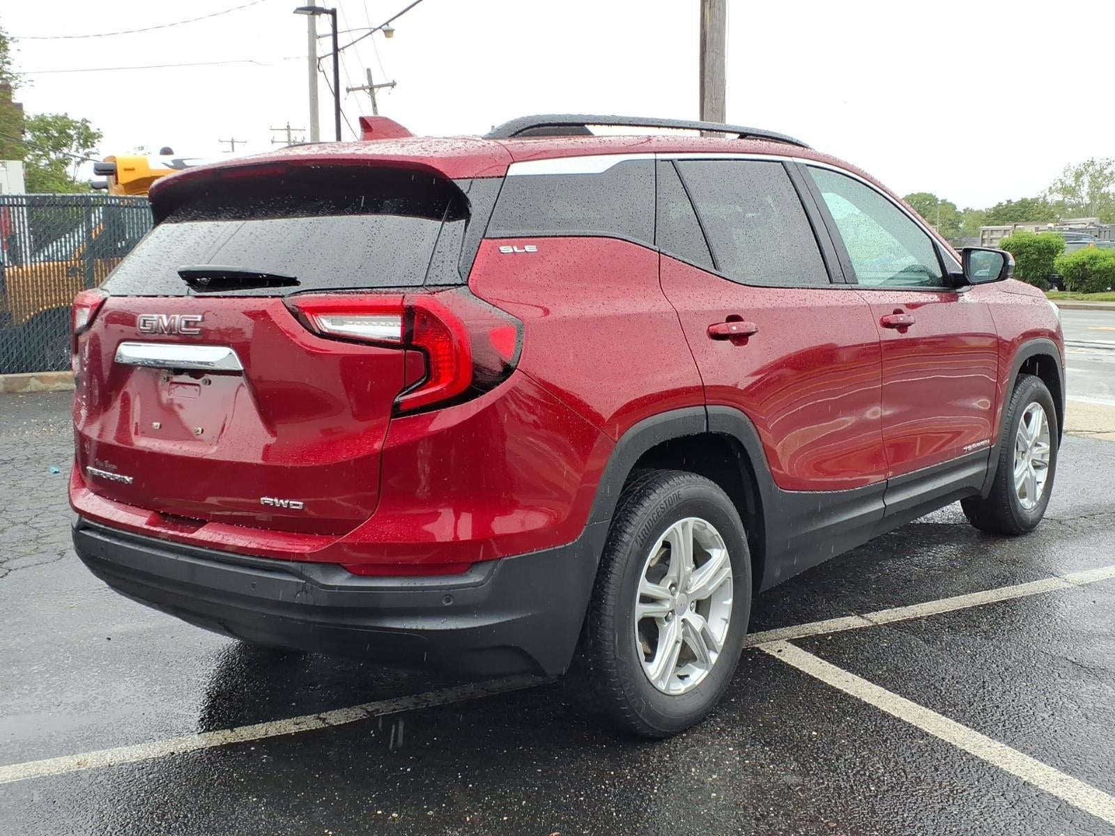 2023 GMC Terrain SLE