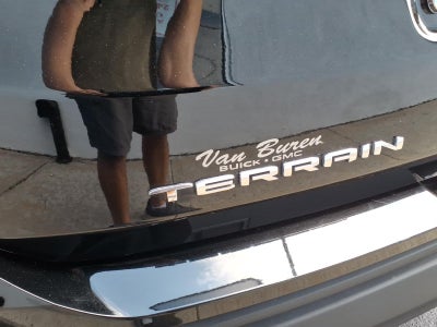 2023 GMC Terrain SLE