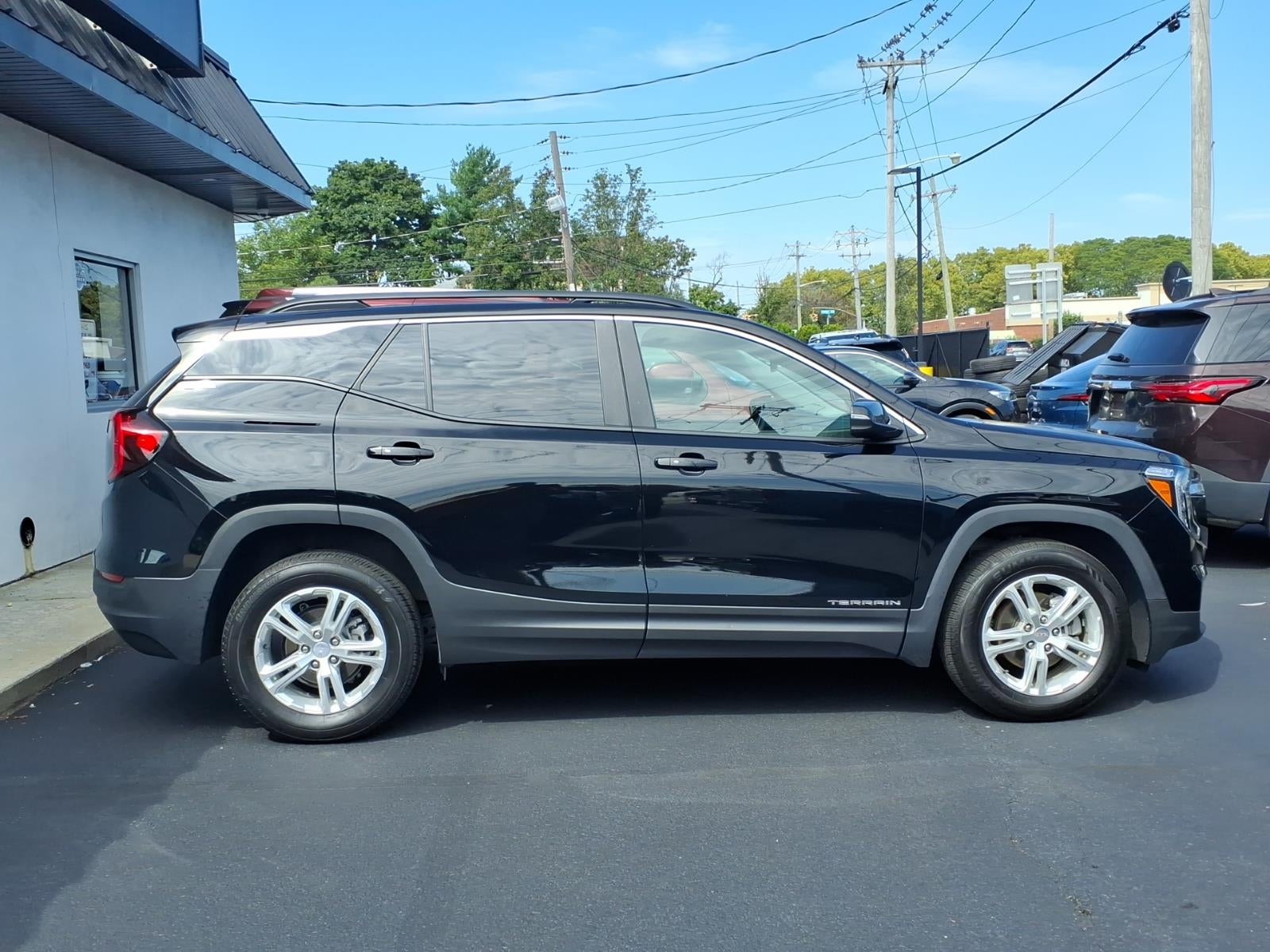 2023 GMC Terrain SLE
