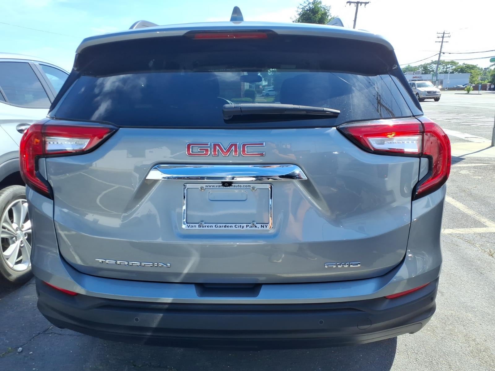 2023 GMC Terrain SLE