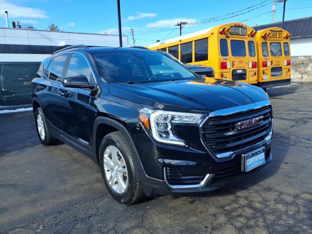 2022 GMC Terrain SLE