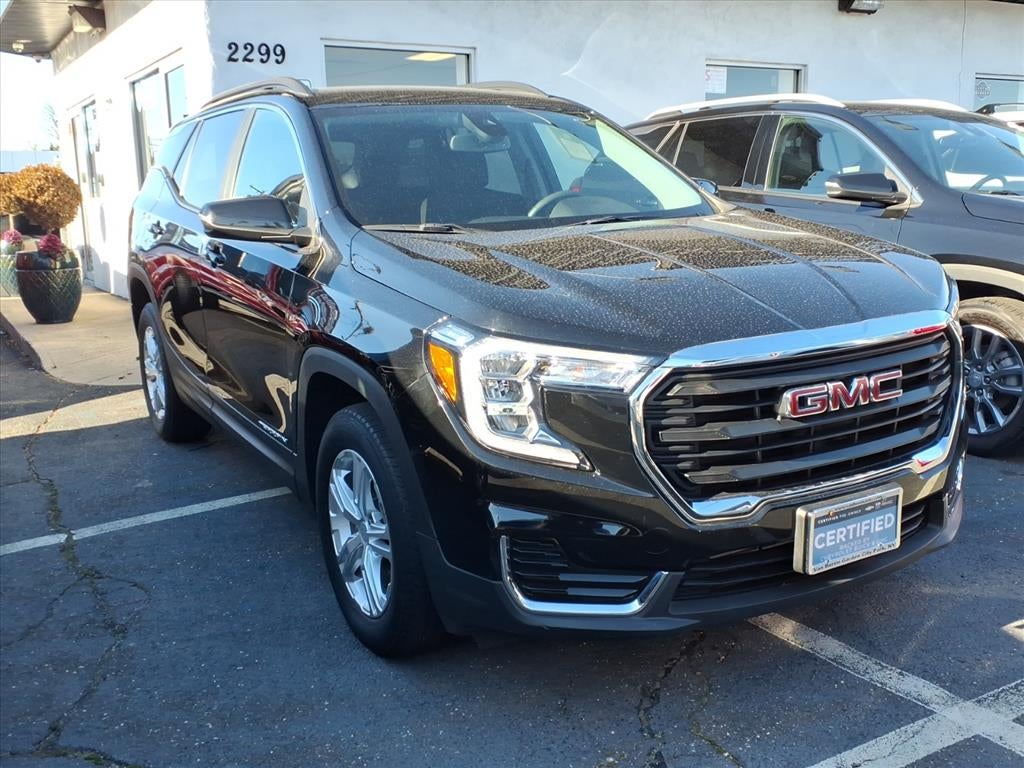2022 GMC Terrain SLE
