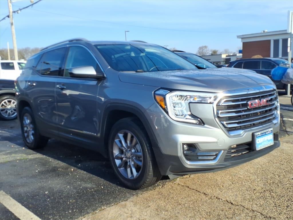 2023 GMC Terrain SLT