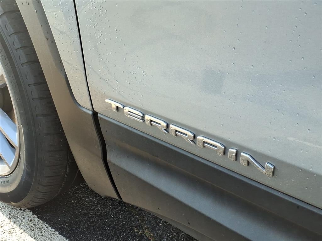 2023 GMC Terrain SLT