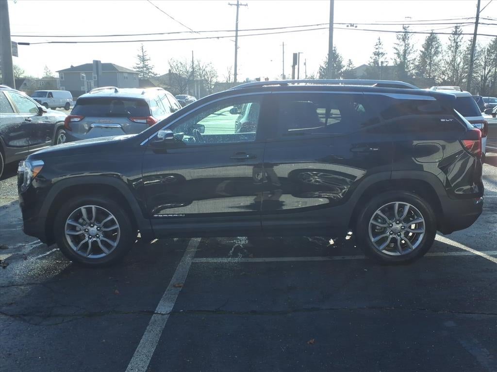2023 GMC Terrain SLT