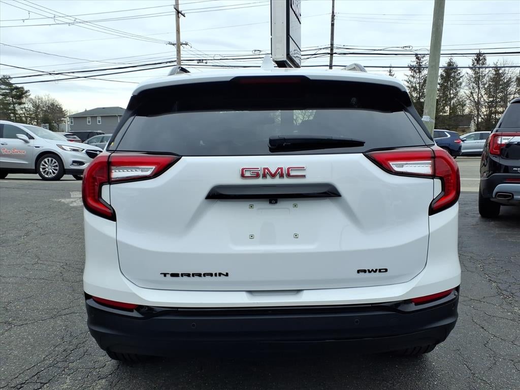 2022 GMC Terrain SLT