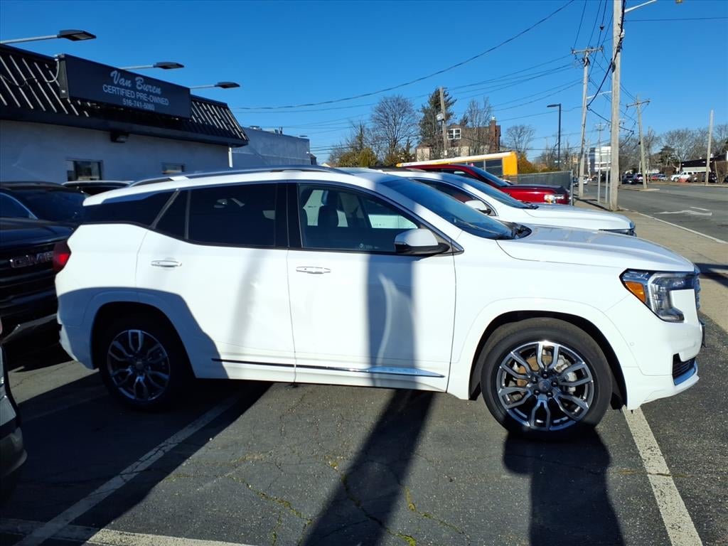 2022 GMC Terrain Denali