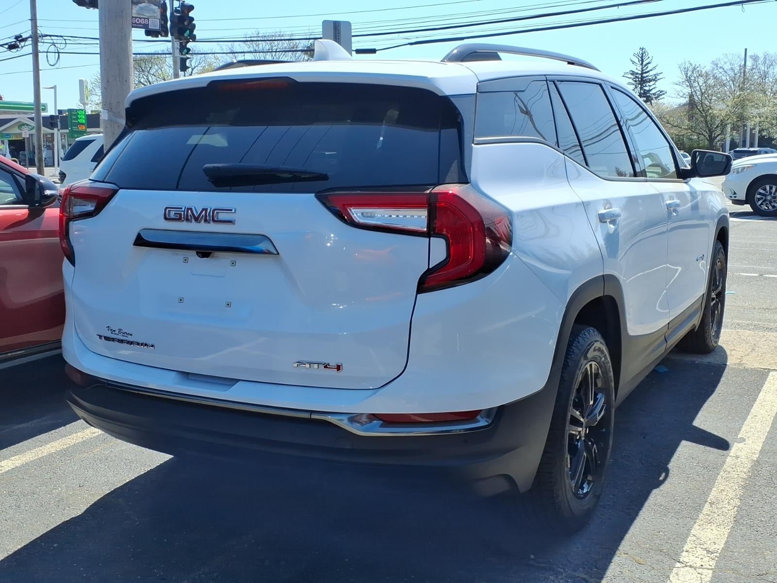 2023 GMC Terrain AT4