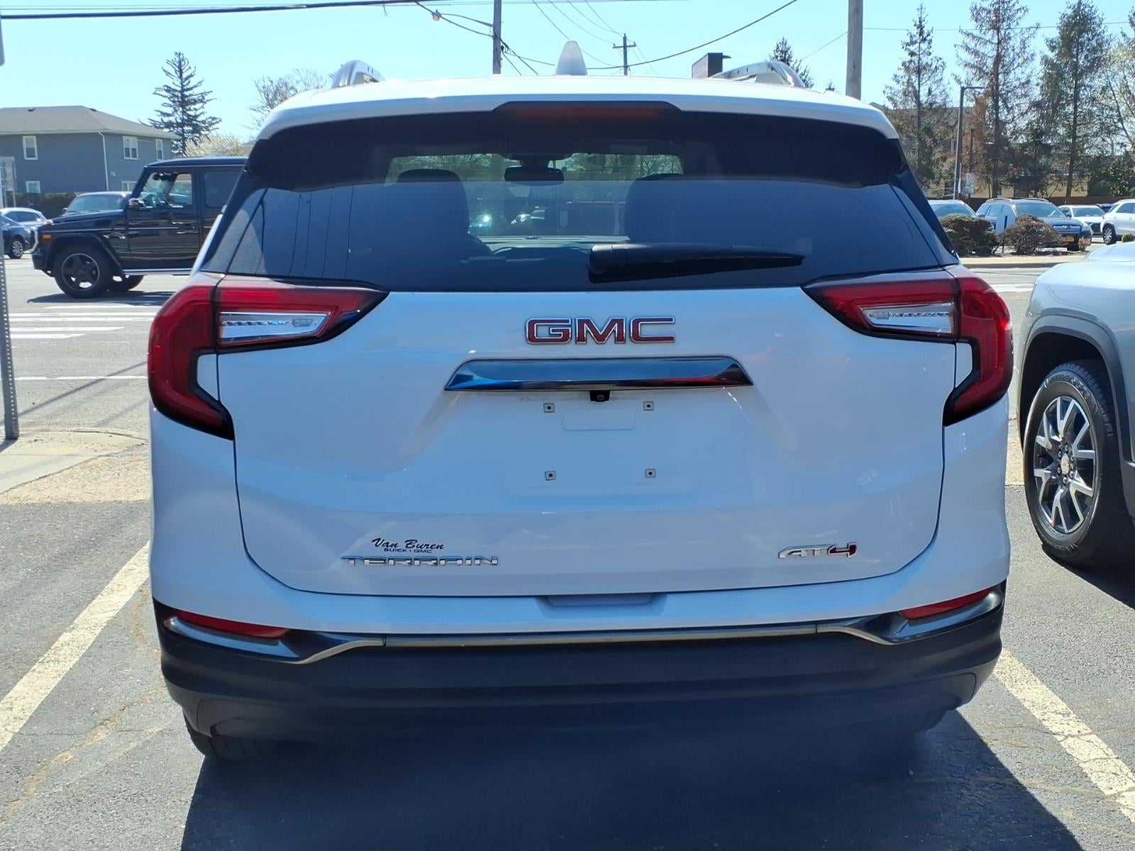 2023 GMC Terrain AT4