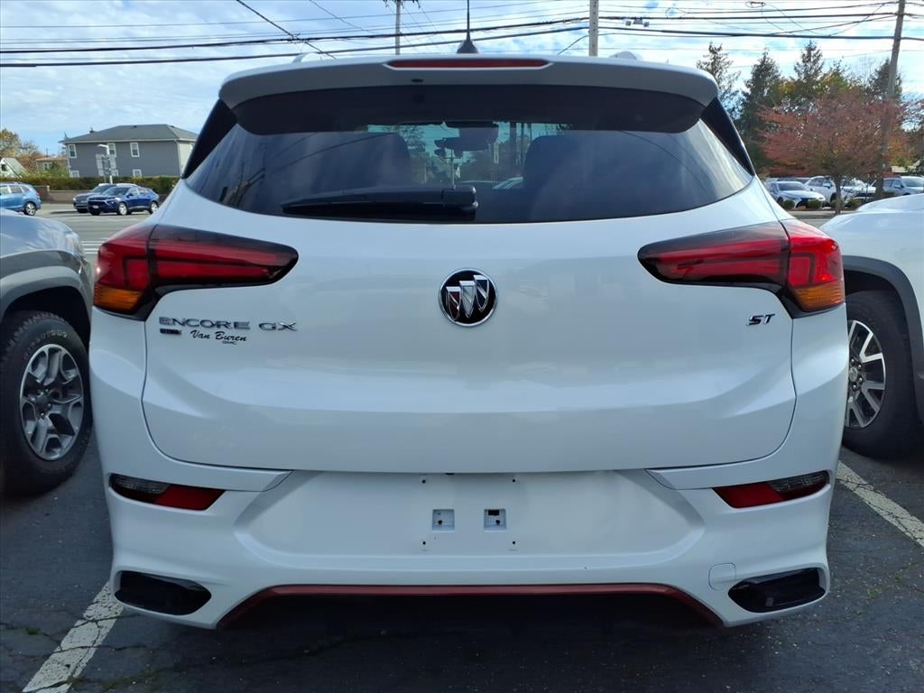 2022 Buick Encore GX Select